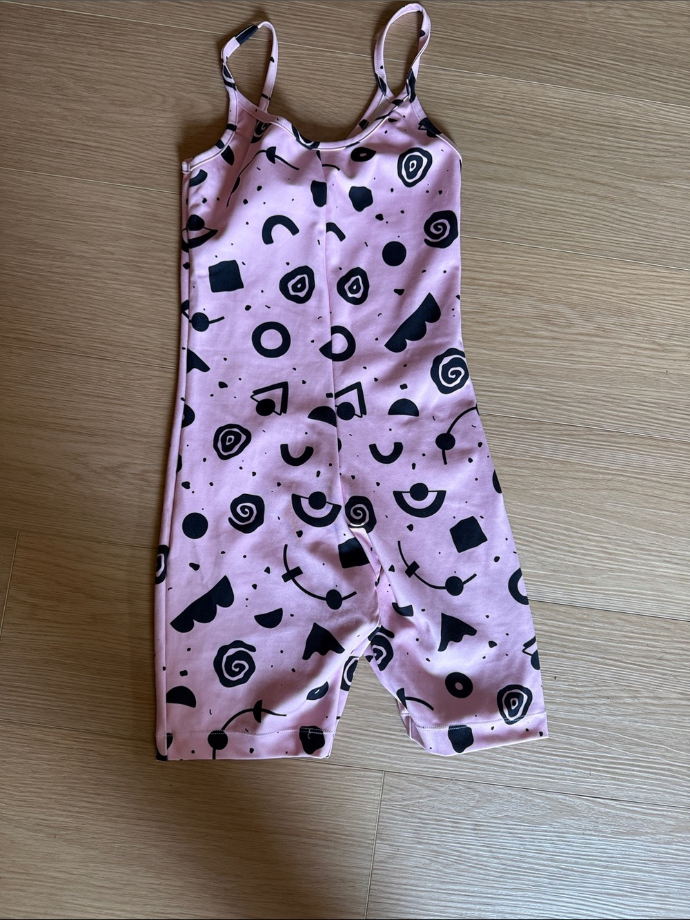 Gazzy Pink Abstract Print Sleeveless Romper - XS festival